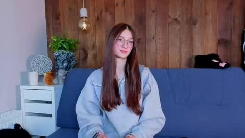 Kriss online show from May 20, 3:51 pm