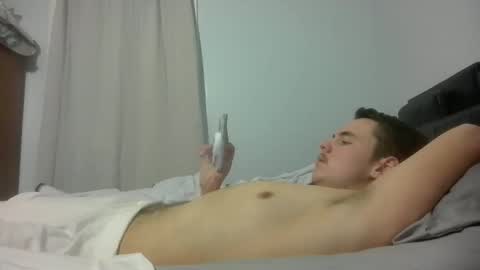 jerkjon1692 online show from March 19, 3:32 am