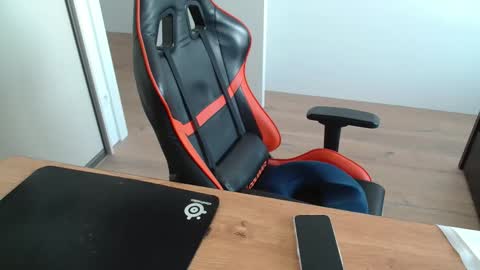 Snapshot of jerklove1006 chatting on March 15, 12:44 pm Boy likes daddies online show from March 15, 12:44 pm