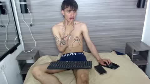 Jerom xx online show from October 4, 8:40 pm