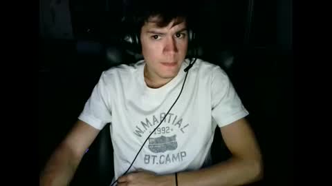 Snapshot of jerrymarcosmateo chatting on November 19, 8:25 am marc online show from November 19, 8:25 am