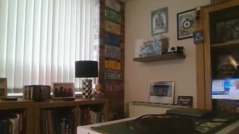 Harry online show from November 11, 9:09 am