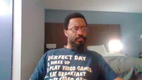 Jerzey2k2 aka the Alpha online show from March 19, 4:27 am