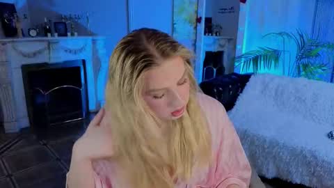 jes_solar online show from March 18, 9:29 pm