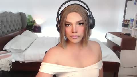 jesie_hot69 online show from February 20, 2:24 pm