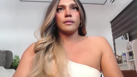 jesie_hot69 online show from February 20, 9:09 pm