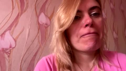 JeslyNomert online show from October 12, 11:42 am