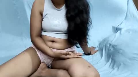 Jesmin online show from June 13, 6:28 pm