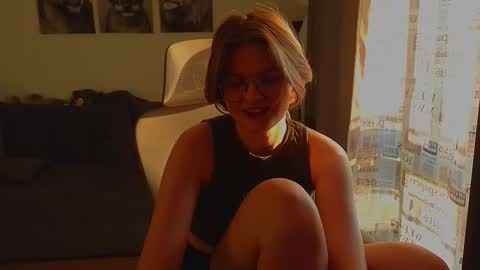  JessieVibes online show from September 10, 3:34 pm