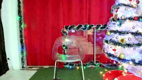 Snapshot of jess1ca_herrera chatting on December 21, 2:41 am jessica herreraToday I will be your devil and you my victim online show from December 21, 2:41 am