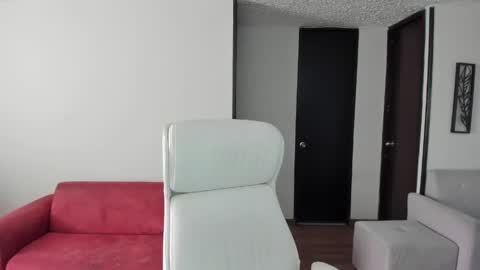 jess_rosse online show from May 12, 3:42 pm