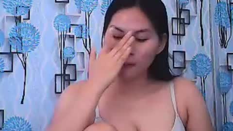 Snapshot of jessa_21 chatting on June 21, 12:57 am jessa_21 online show from June 21, 12:57 am