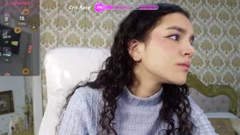 Snapshot of jessb1_ chatting on June 12, 7:35 pm Jess online show from June 12, 7:35 pm