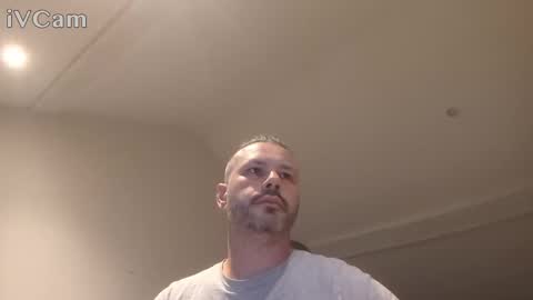 jesseducardonnet online show from June 6, 2:49 am