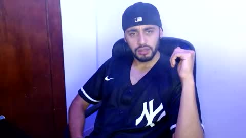 Angel  Demon online show from June 7, 9:51 pm