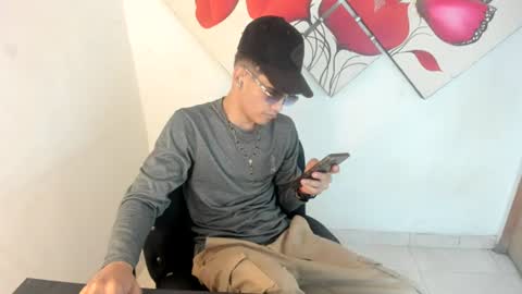jesshot_bigcock online show from July 7, 5:54 am