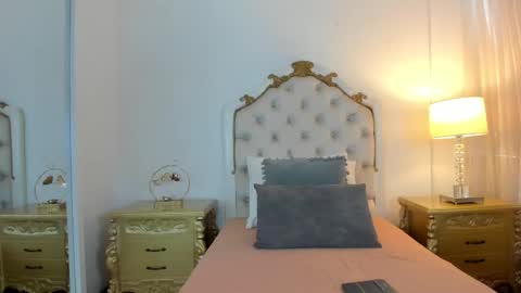 jessi lopez45 online show from February 11, 7:41 pm