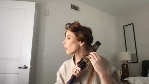 Jessica Aaren online show from March 29, 7:47 pm