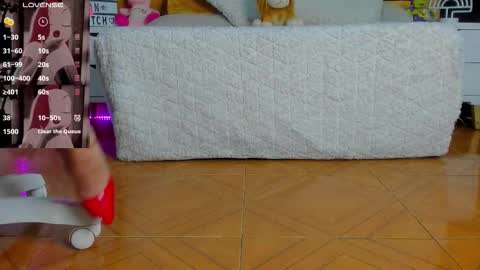                online show from October 26, 10:58 pm