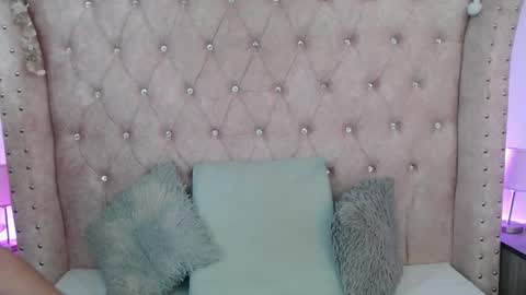 Jessica  online show from October 16, 3:02 pm