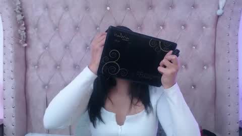 Jessica  online show from November 7, 3:01 pm