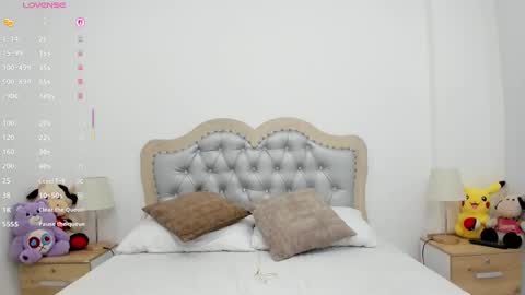 jessica  cortes online show from October 13, 3:39 am