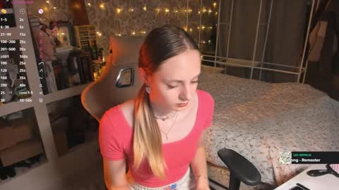 Mila online show from December 21, 2:09 am