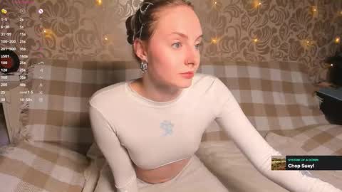 Snapshot of jessica_jane_ chatting on February 13, 1:12 am Mila online show from February 13, 1:12 am