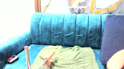 JESSICA online show from February 7, 1:42 am