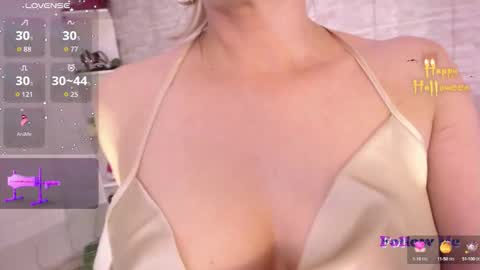 Jessica online show from October 8, 8:28 pm