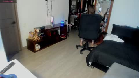 jessica_rabbit777_ online show from March 7, 11:02 pm