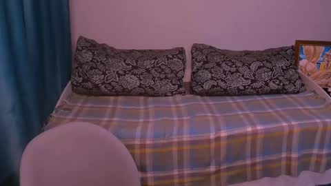 Snapshot of jessica_rabbitt19 chatting on January 23, 2:44 am jessica_rabbitt19 online show from January 23, 2:44 am