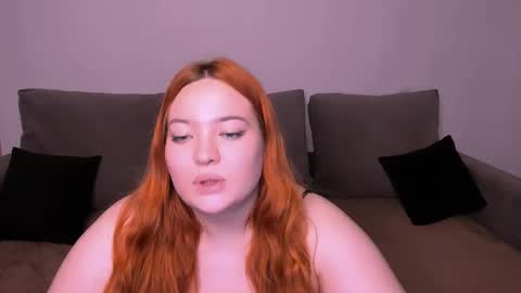 Snapshot of jessica_rabbitt19 chatting on February 15, 1:49 pm jessica_rabbitt19 online show from February 15, 1:49 pm