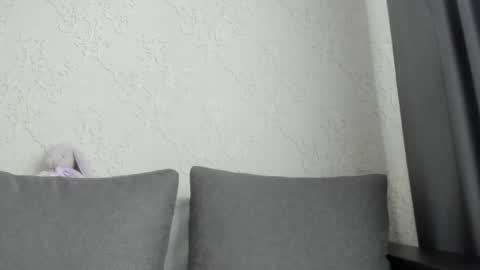 jessicagoold online show from February 3, 1:30 pm