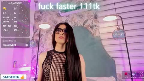 JESSI AND NAOMI online show from February 12, 1:11 am