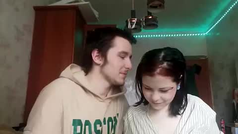 Snapshot of jessicasexycouplee chatting on March 28, 7:30 am Jessica and Jared online show from March 28, 7:30 am