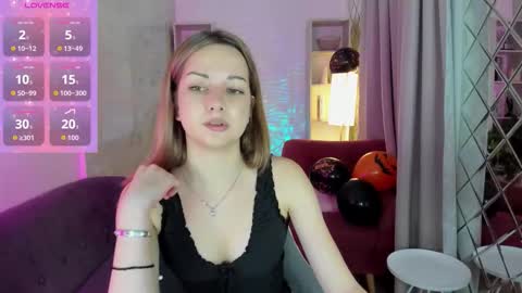 Snapshot of jessie_cuti chatting on October 29, 1:35 pm Jessie online show from October 29, 1:35 pm