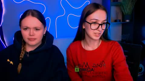 Jessie online show from April 28, 1:16 pm