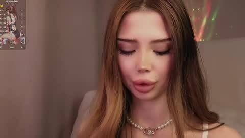 jessie_johns online show from April 4, 6:05 pm