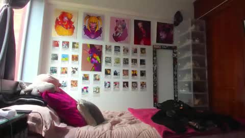 Your Sweet Angel online show from February 18, 6:48 pm