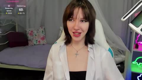 jessiefrost online show from November 14, 11:57 pm