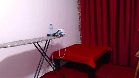 Snapshot of jessiestar3 chatting on November 17, 3:34 am jessiestar3 online show from November 17, 3:34 am