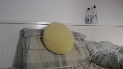 jessieryan online show from November 16, 6:52 am