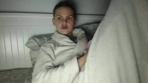 jessieryan online show from November 25, 10:43 pm