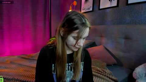 Jessie online show from October 22, 7:08 am