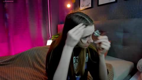 Jessie online show from November 27, 9:00 am