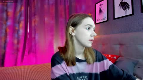 Snapshot of jessiexxiv chatting on January 16, 9:13 am Jessie online show from January 16, 9:13 am