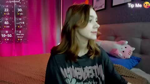 Snapshot of jessiexxiv chatting on February 5, 9:25 am Jessie online show from February 5, 9:25 am