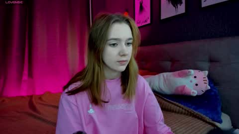 Snapshot of jessiexxiv chatting on February 8, 9:02 am Jessie online show from February 8, 9:02 am