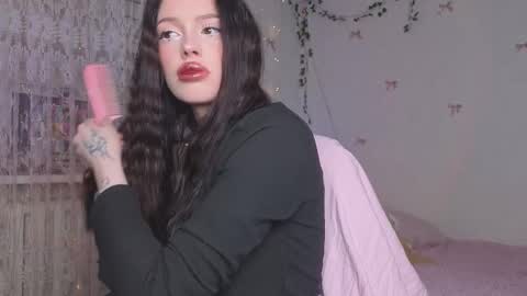 Snapshot of jesssiblossom chatting on February 26, 3:22 pm Jessy online show from February 26, 3:22 pm